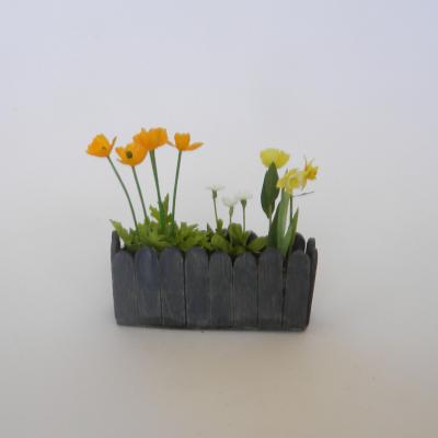 Jardiniere escholtzia